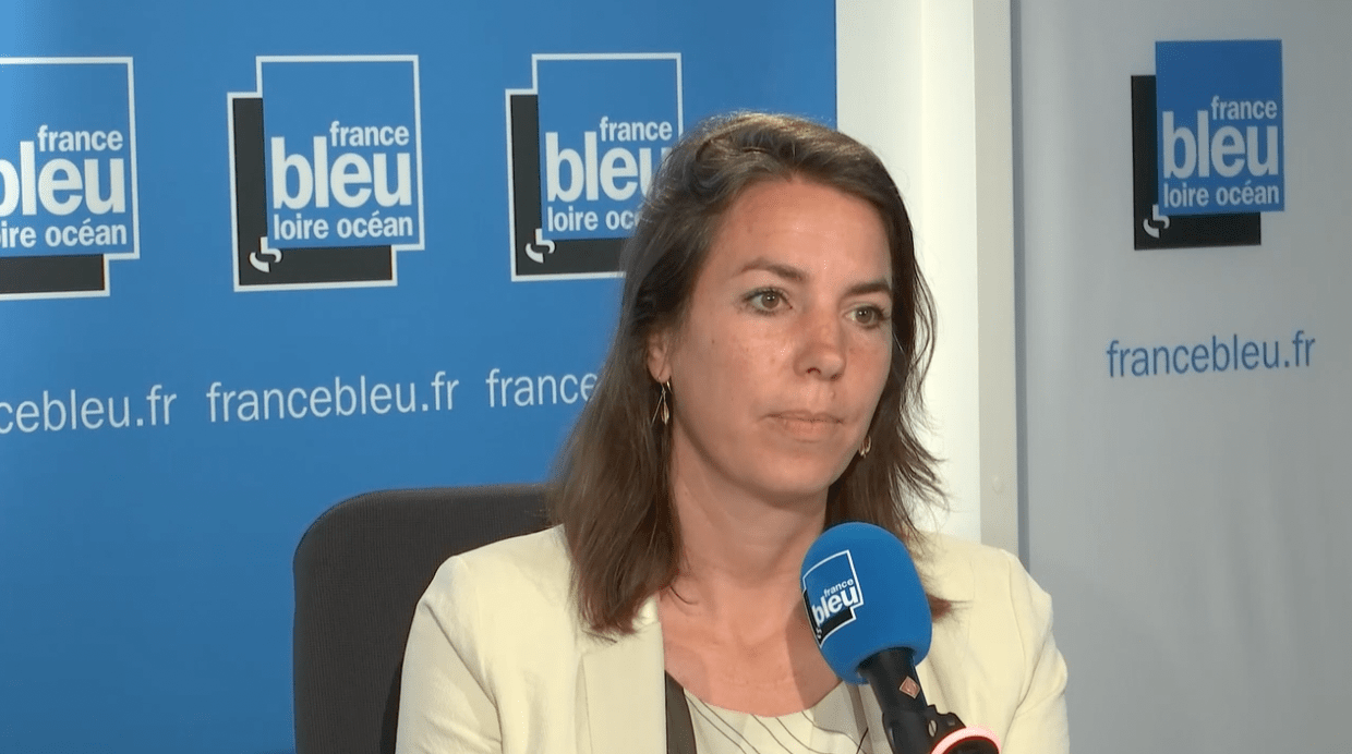 La députée écologiste Julie Laernoes dénonce l'exploitation du sable des carrières de Saint-Colomban
